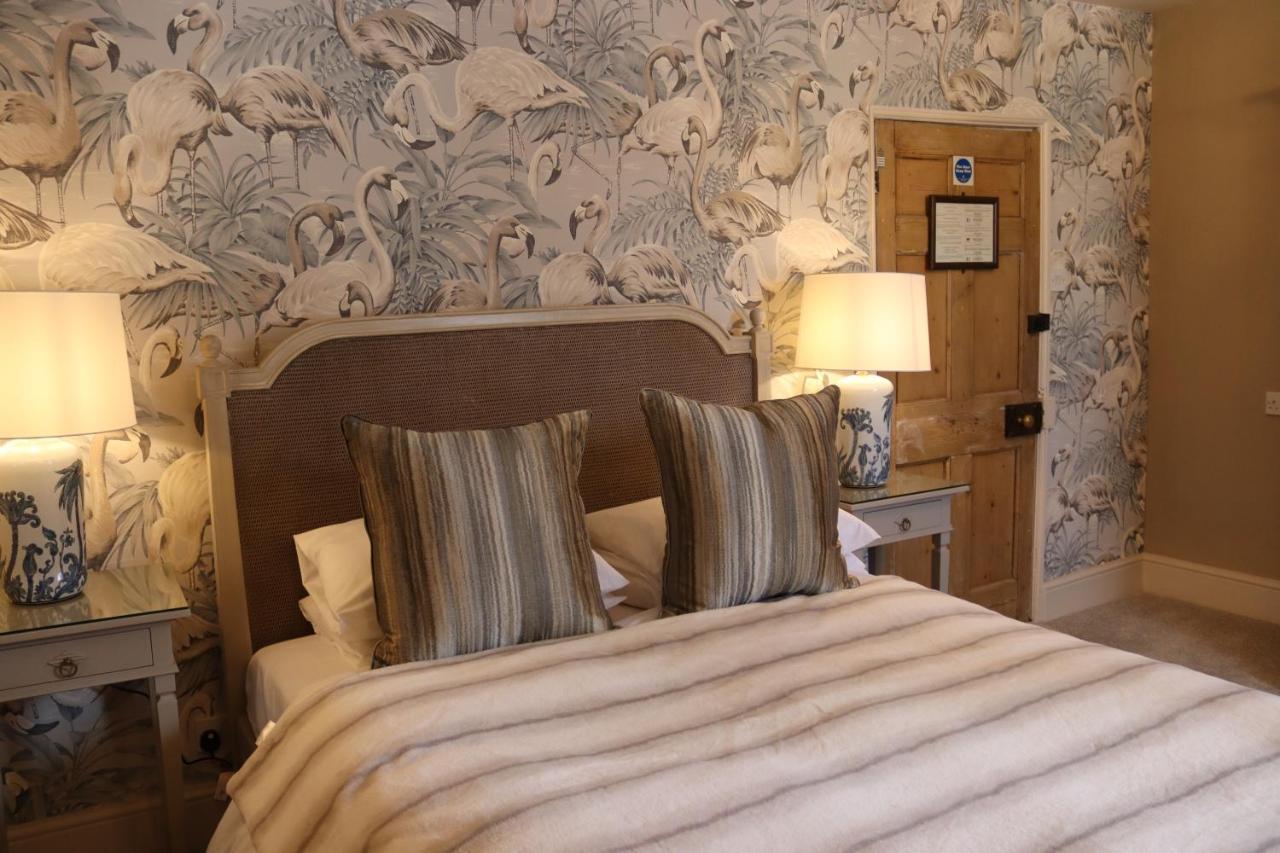Rafters At Riverside House Hotel 5*